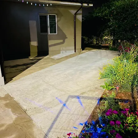 Casa Claudia Si Cristi Tatil Evi *